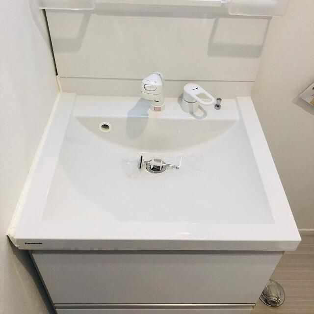 スカイブルー北千住の洗面所