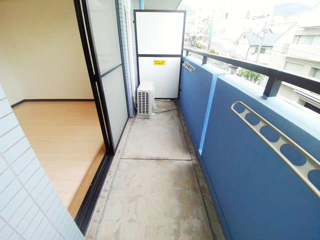 六甲ひのきのバルコニー