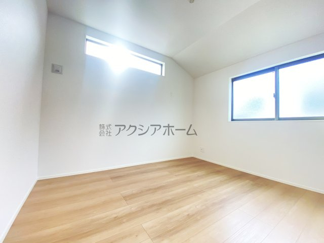 所沢市北秋津・全2棟　新築一戸建　2号棟　～区画整理地内～の洋室|2階　洋室　5.25帖