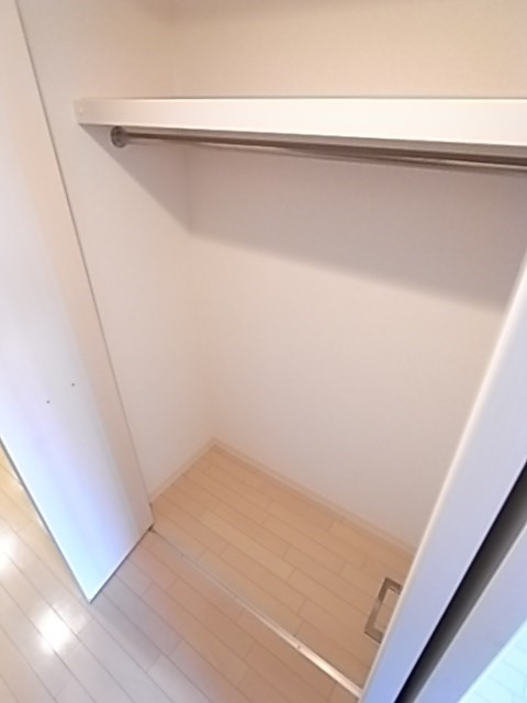 エスリード神戸三宮ノースゲートの収納