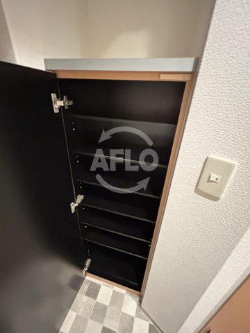 エスリード梅田西第3の玄関|エスリード梅田西第3　シューズボックス