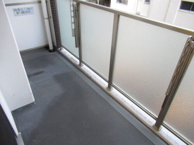 【バルコニー】 | グローベルザスイート横浜プレミア