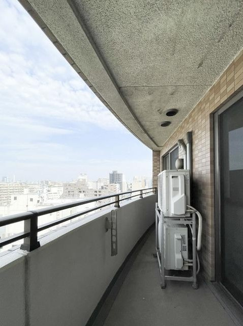 オーパスホームズ白山のバルコニー|※写真は同タイプの別室になります