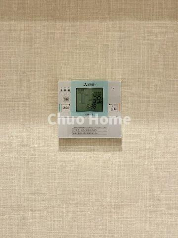 ライオンズマンション両国第3の発電・温水設備|【給湯リモコン】外での一日を忘れさせてくれるオートバス機能でお好みの湯量・温度に調整された浴槽。
