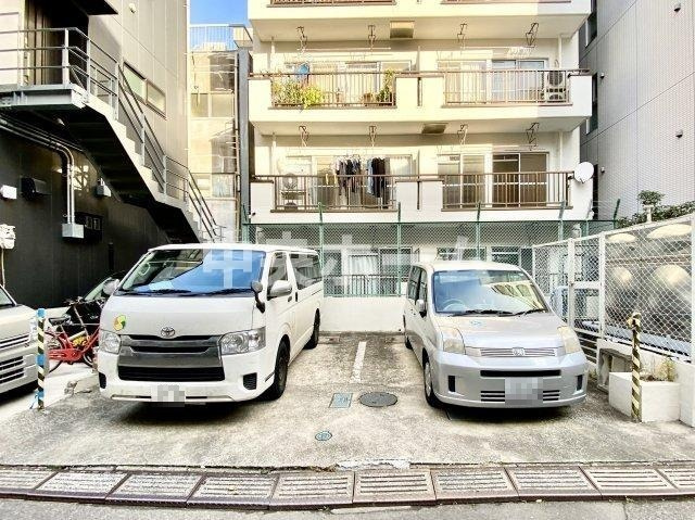 ライオンズマンション両国第3の駐車場|【敷地内駐車場】最新の空き状況や費用などの詳細は担当スタッフまでお問い合わせください。