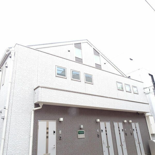 ヴィラ　ビヨルクのエントランス