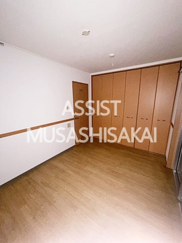 ブルーベリープレイスの洋室