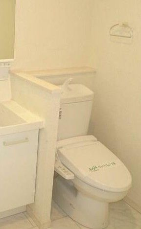 ヴィラ　ビヨルクのトイレ