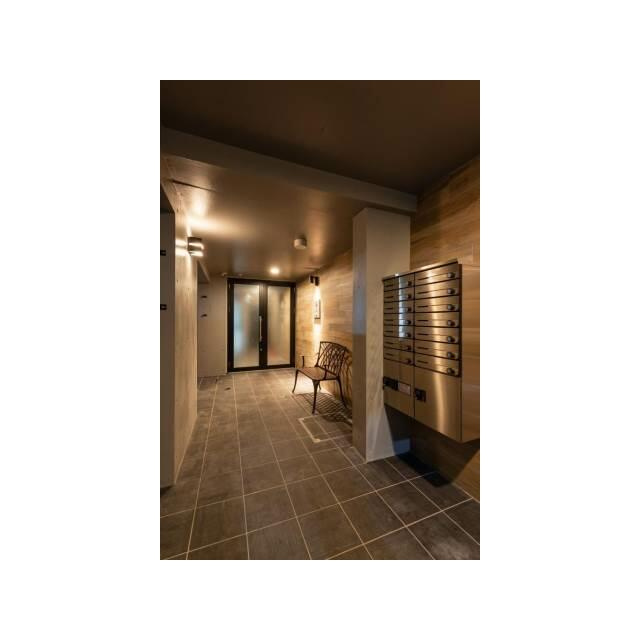 HW.HILLS（町屋）のロビー