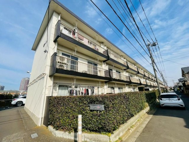 西東京市谷戸町３丁目の中古マンションの外観