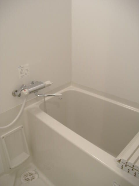 ル・リオンFreyer南砂westの浴室