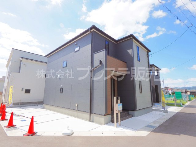 大和郡山市九条町の新築一戸建 全１１区画の外観|現地写真（８号地外観）即入居可！実際の建物内をご内覧できます♪※現地に係員は常駐しておりません。