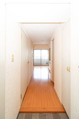 サヴォイエクセルシオール　５階の玄関|別号室のものです。現状優先です。