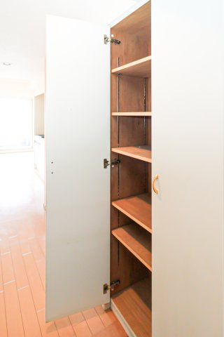 サヴォイエクセルシオール　５階の収納|別号室のものです。現状優先です。