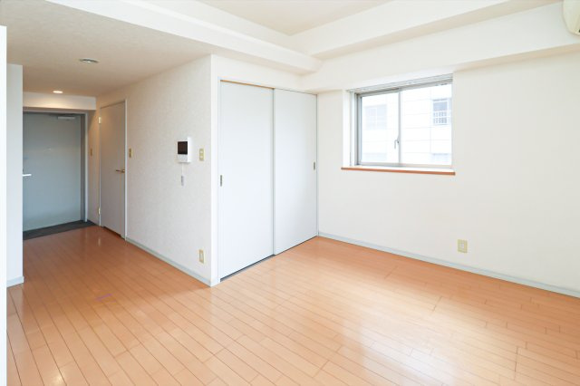 サヴォイエクセルシオール　５階の居間・リビング|別号室のものです。現状優先です。