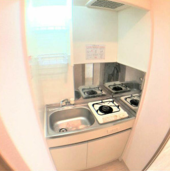 ルミエール久里浜のキッチン|収納豊富なキッチン♪