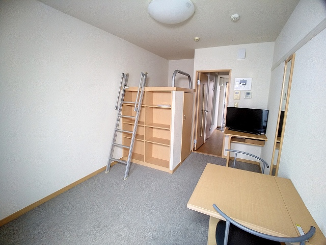 レオパレスエムエムワンの内装