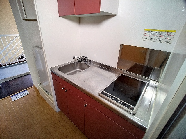 レオパレスエムエムワンのキッチン