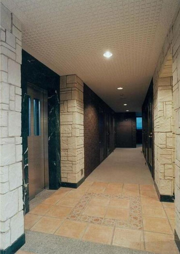 ガラ・シティ高田馬場のエントランス