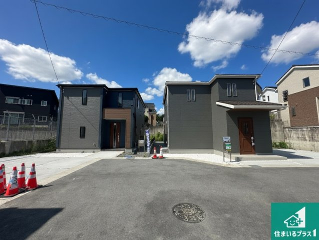 ●生駒市翠光台　新築一戸建ての外観|お客様に長く安心して住んでいだだける事にこだわった家づくり！住んでからのアフターサービスにもしっかりと取り組んでいます！