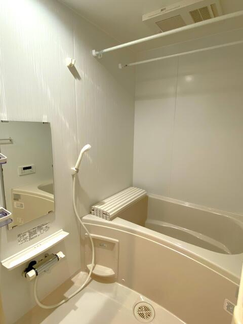 Ｈｏｕｓｅｋｕｌ　ＩＳ２の内装|お部屋の様子です