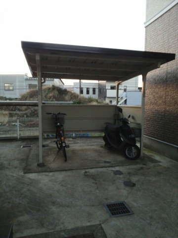 メルヴェイユ　Ⅰの駐車場