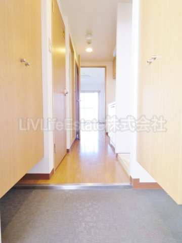 ビイルーム小金井の玄関