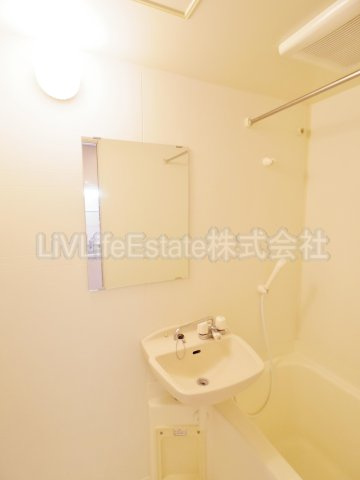 ビイルーム小金井の洗面所