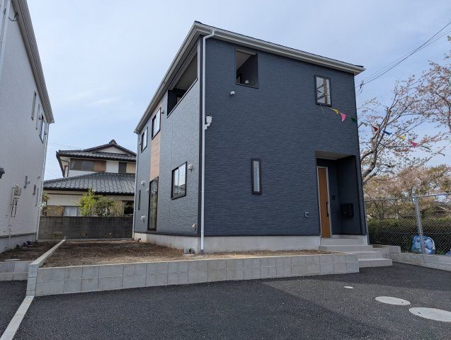 ひたちなか市平磯遠原町　第2の外観|駐車スペースもゆったりと確保できています！