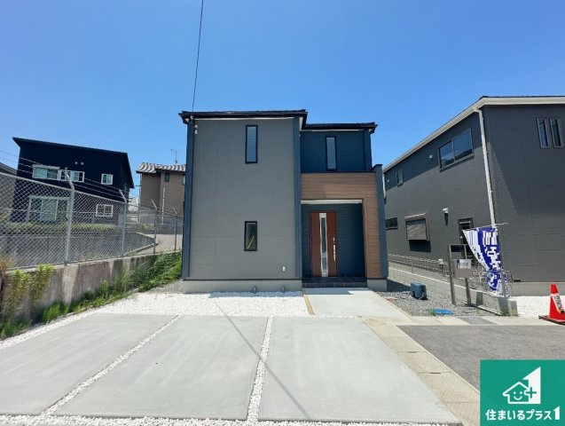 1(土)2(日)現地案内可能！　生駒市翠光台　全4邸の外観|お客様に長く安心して住んでいだだける事にこだわった家づくり！住んでからのアフターサービスにもしっかりと取り組んでいます！
