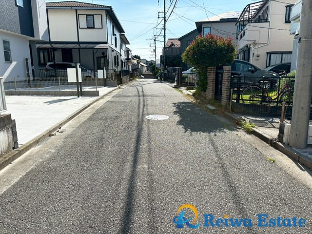 新築戸建　茅ヶ崎市東海岸南6丁目の前面道路含む現地写真