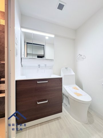 ロマネスク渡辺通第2の独立洗面台