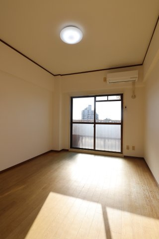 豊国スカイマンション国分-の洋室