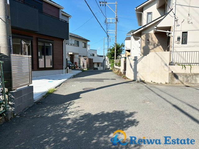 新築戸建　茅ヶ崎市東海岸南6丁目の前面道路含む現地写真