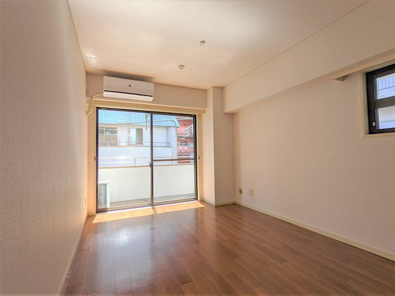 プラティーク本所吾妻橋の居間・リビング