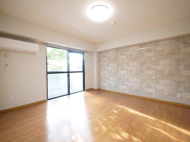 ディアスＵⅢの居間・リビング|※写真は別の部屋のものです。