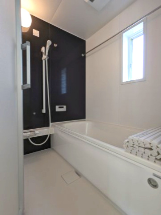 ひたちなか市平磯遠原町　第2の収納|和室のクローゼットには、季節ものの家電や掃除機などがすっきり収納できます