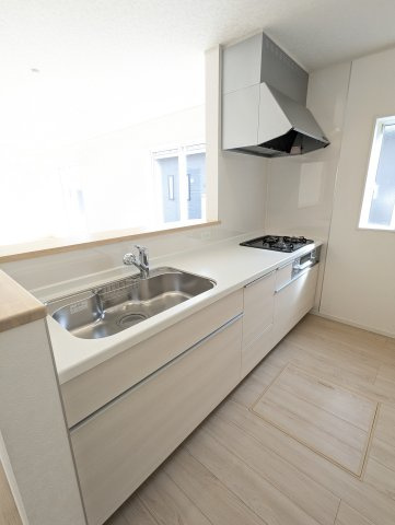 ひたちなか市平磯遠原町　第2の収納|シューズボックスは家族全員の靴が収納でき、いつでも玄関はすっきり！