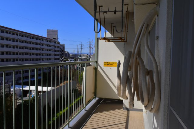 東大和市立野３丁目の中古マンションのバルコニー