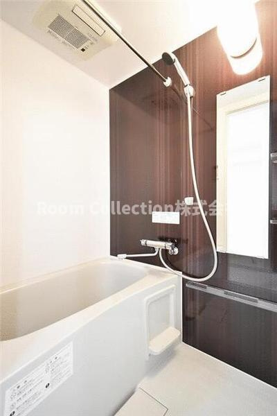 ノルデスタ小金井の浴室