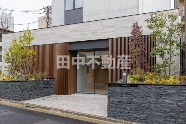 イプセ渋谷本町のエントランス