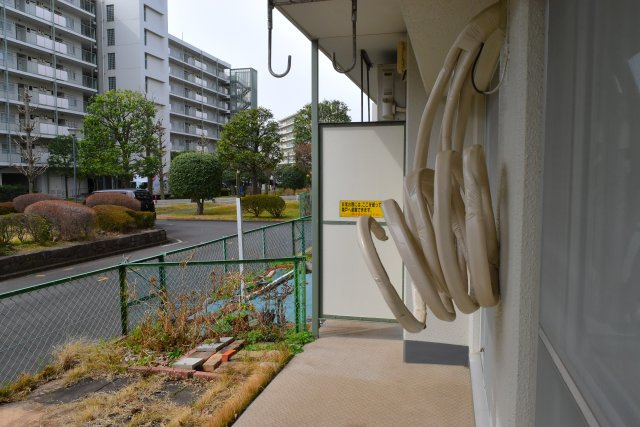 東大和市立野３丁目の中古マンションのバルコニー