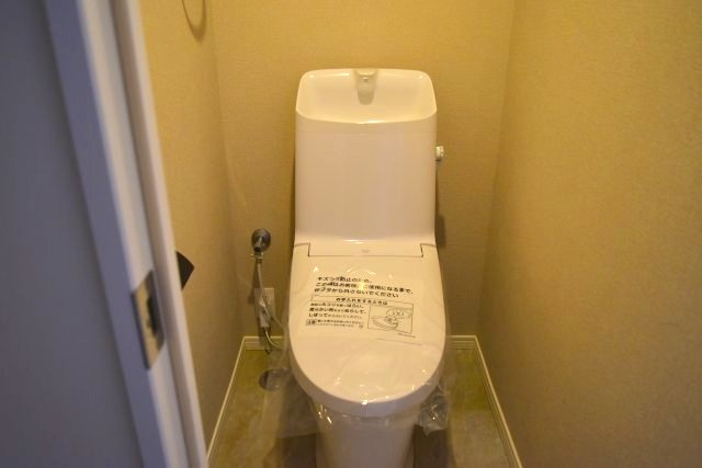 東大和市立野３丁目の中古マンションのトイレ