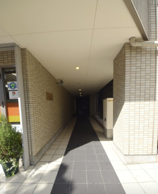 【ロビー】 | ラヴィエント町屋 | 落ち着いたロビーです