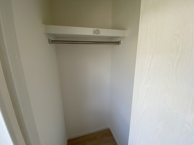 スカイコーポの収納|別号室の参考写真です