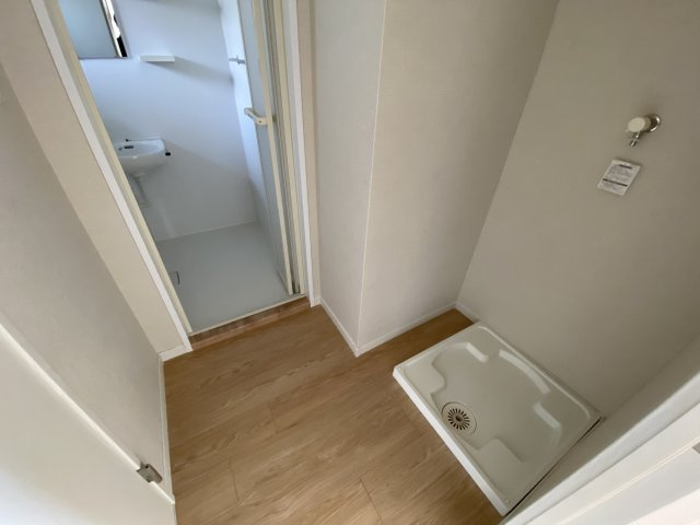 スカイコーポの洗面所|別号室の参考写真です