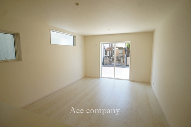 【居間・リビング】 | 八尾市小畑町2丁目　【3号棟/全4棟】 | 【LDK：16.5帖】