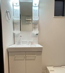 キャメル南古谷駅前通Ａ棟の洗面所|※同施工