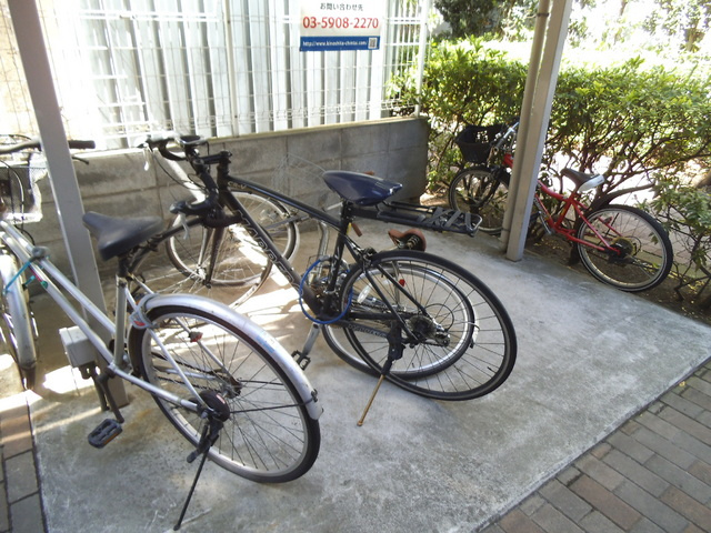 プレール・ドゥーク東京ＮＯＲＴＨのその他共用部分|自転車はこちらに置けます！