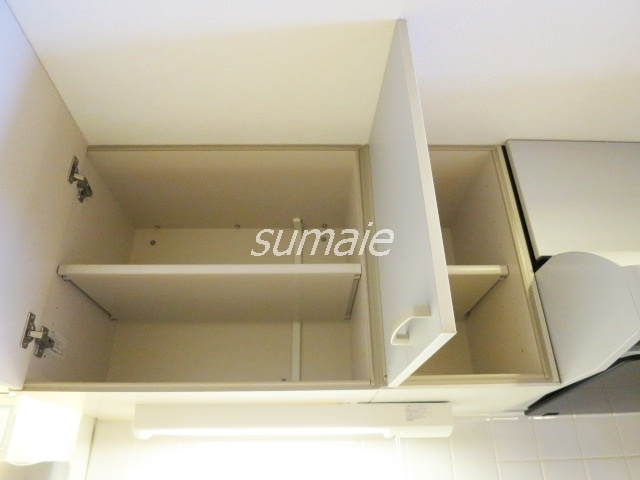 プレール・ドゥーク東京ＮＯＲＴＨのキッチン|キッチンに収納あります！！